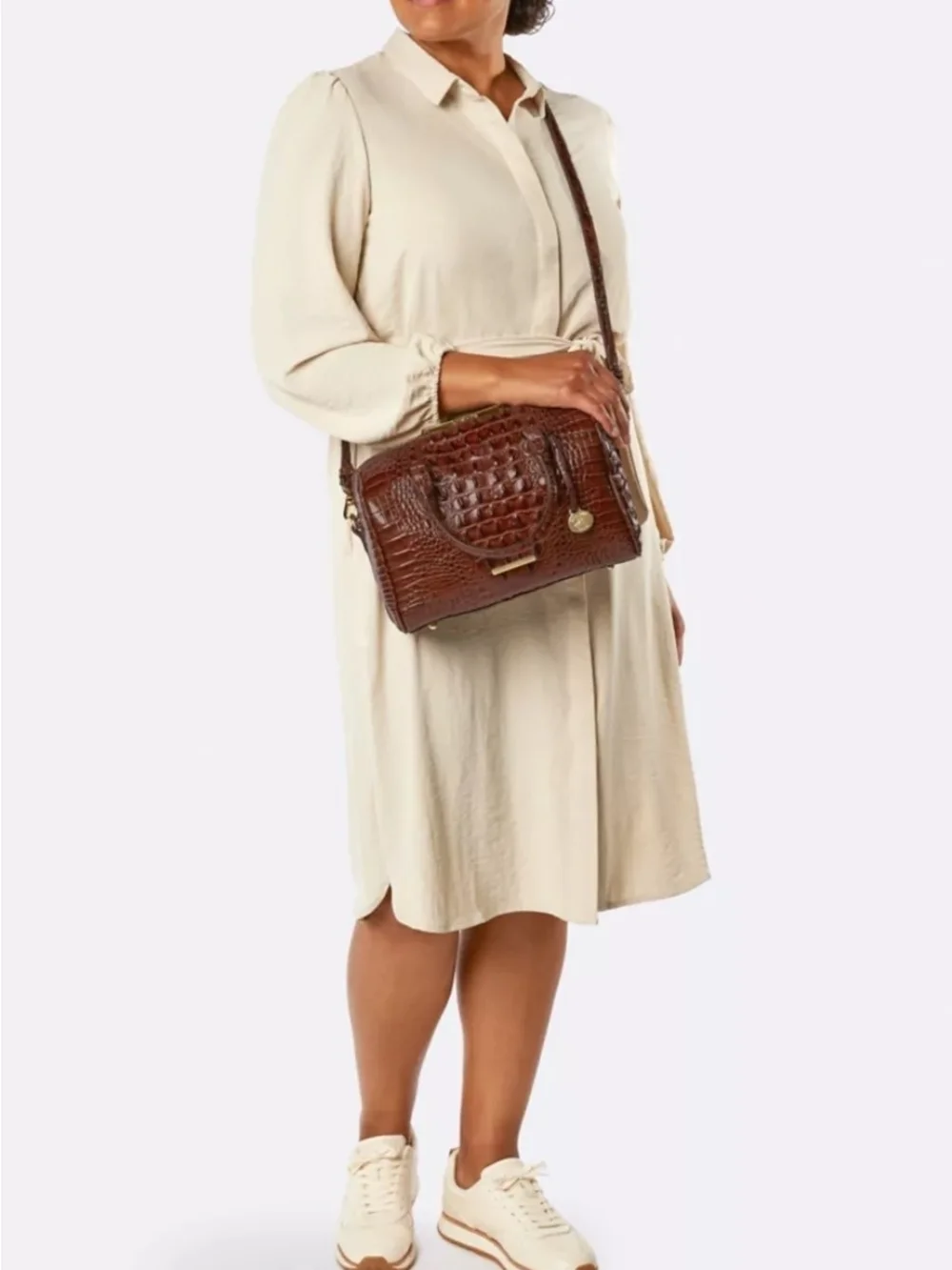 Brahmin 💙〰️eye backnof